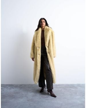 TOPSHOP Faux Fur Super Long Oversized Shawl Coat - Yellow