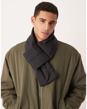 ASOS Padded Quilt Packable Scarf - Green