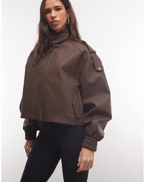 CERNUCCI Boxy-jacke aus kunstleder mit trichterkragen - Braun
