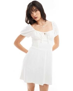 Hollister Short Sleeve Linen Blend A-line Mini Dress With Sweetheart Neckline - White