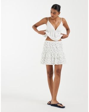 Vero Moda Dobby Texture Ruffle Lace Trim Mini Skirt - White