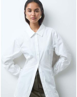 Monki Exclusieve Getailleerde Longline Blouse - Wit
