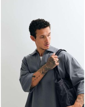 ASOS Polo Gris Carbón De Corte Cuadrado Extragrande De Media Manga De Tejido Grueso