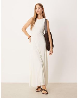 ASOS Vestido Largo Con Insertos De Godets De -Neutro