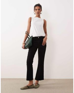 ASOS Cropped Kick Flare-Jeans - Zwart