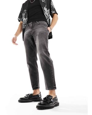 ASOS – schmal zulaufende jeans - Schwarz