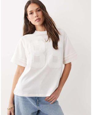 ASOS Oversized Voetbal T-Shirt Met 86 Varsity-Print - Wit