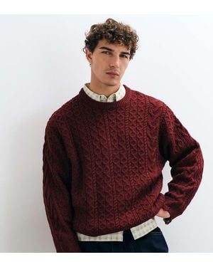Collusion Distressed Cable Knit Crew Neck Jumper - Red