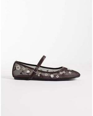 Glamorous Embroidered Mesh Ballet Flats - White