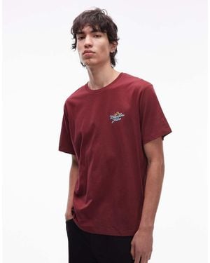 Wrangler Graphic T-shirt With Script Logo - Red