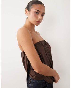 ASOS Asymmetrische Gedrapeerde Bandeau-Top Van Gladde Stof - Bruin