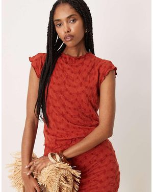 Vila Top Rojo Oscuro Con Cuello Barco De Tejido Texturizado De (Parte De Un Conjunto)
