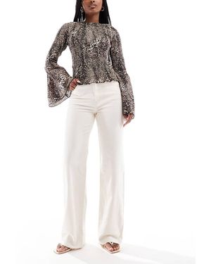 Pull&Bear Jeans Dritti A Vita Alta Écru - Bianco