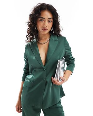 Pretty Lavish – oversized-blazer aus satin - Grün