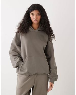 Weekday Oversized Hoodie - Brown