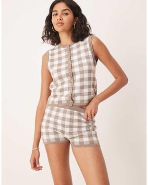 ASOS Knitted Gingham Short Co-ord With Scalloped Edge - Brown