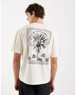 Redefined Rebel Mario - t-shirt oversize coupe carrée à manches courtes et imprimé graphique - Blanc