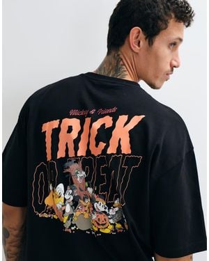 ASOS Disney Halloween Oversized T-Shirt Met Mickey En Friends - Zwart