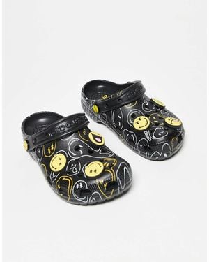 Crocs™ Unisex Smiley Classic Clog - Black