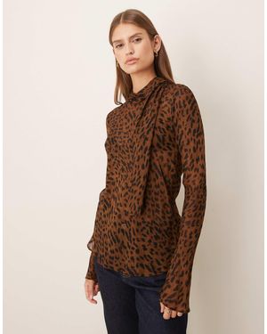 Mango Blouse à col montant et manches longues - imprimé léopard - Marron