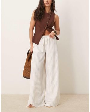 Stradivarius Linen Look Wide Leg Trouser - Natural