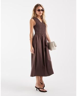 ONLY Vestito Al Polpaccio Con Scollo A V A Punto Smock - Marrone