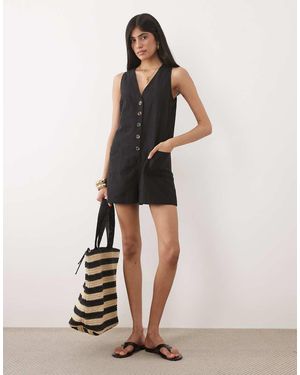 New Look Playsuit Van Linnenmix Met V-Hals En Knoopsluiting - Naturel