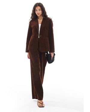 New Look Pantalon d'ensemble ample en velours côtelé - marron