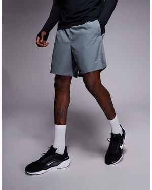 Nike Challenger Dri-fit 7 Inch Shorts - Black