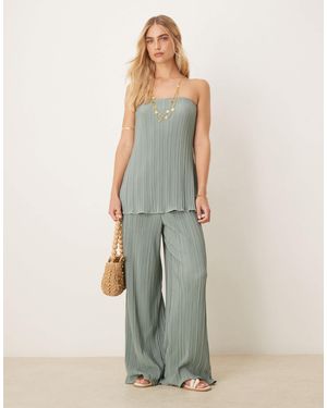 Y.A.S Plisse Wide Leg Trouser Co-ord With Rolled Hem Detail - Green