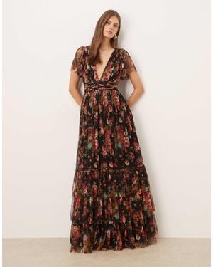 LACE & BEADS Tulle Flutter Sleeve Deep V Maxi Dress - Brown