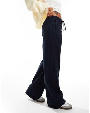 Mango Pantaloni Elasticizzati Gessati Con Allacciatura Sul Davanti - Blu