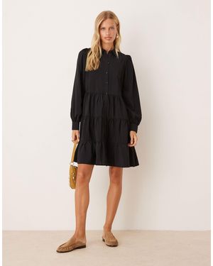 Y.A.S – langärmliges, gestuftes mini--hemdkleid - Schwarz