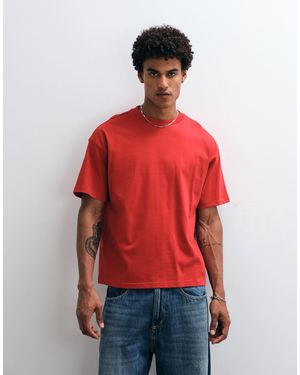 Weekday – lockeres, kastiges t-shirt - Rot