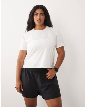 4505 Curve Nylon Performance Mesh Quick Dry Running T-Shirt - White
