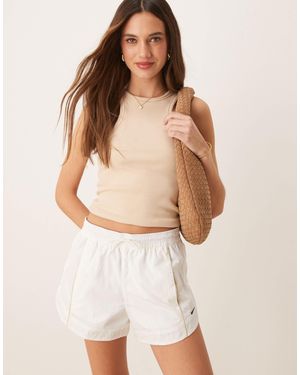Nike Windrunner Woven Shorts - Natural