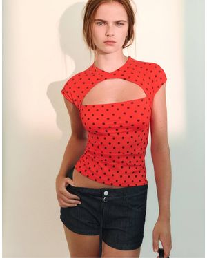 Pull&Bear T-shirt mit geknotetem ausschnitt - Rot