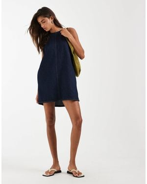 Levi's – jeans-etuikleid im 90er-stil - Blau