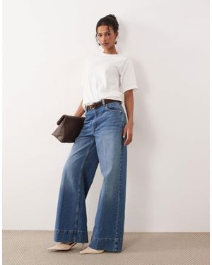 ASOS Wide Leg Jeans With Crease Front And Belt - Blue