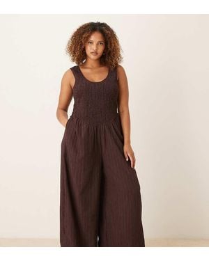 ASOS Mono Largo Marrón Con Cuello Ancho De Tejido Rugoso De Asos Design Curve