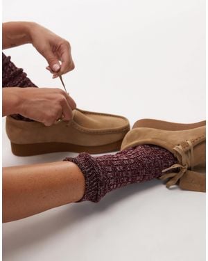 ASOS – stricksocken aus einer mischung aus burgunderem und rosafarbenem garn - Braun