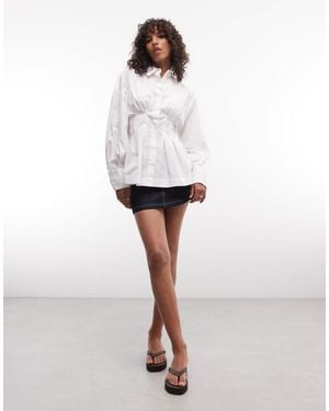 ASOS – taillierte bluse - Weiß