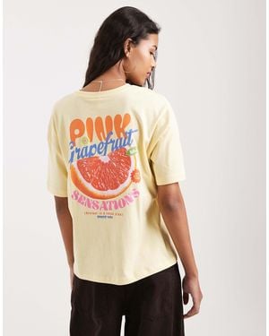 ONLY Grapefruit Graphic Print T-shirt - Yellow