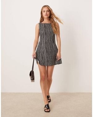 Vrg Grl – chloé – gestreiftes mini-etuikleid - Natur