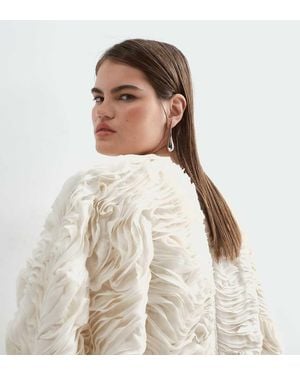 ARRANGE Curve Top Met Volumineuze Mouwen, Ronde Zoom En Textuur - Naturel