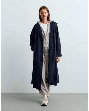 Oysho Extra Lightweight 10k Waterproof Long Jacket - Blue