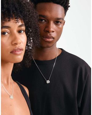 Pilgrim Collar Con Moneda Presence Plateado - Blanco