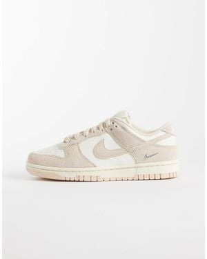 Nike Dunk baskets hes et marron clair - Blanc