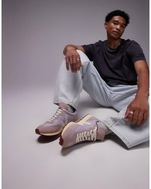 Veja Rio Branco Suede Trainer - Pink