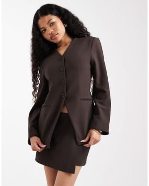 Only Petite Blazer structuré d'ensemble - marron - Noir